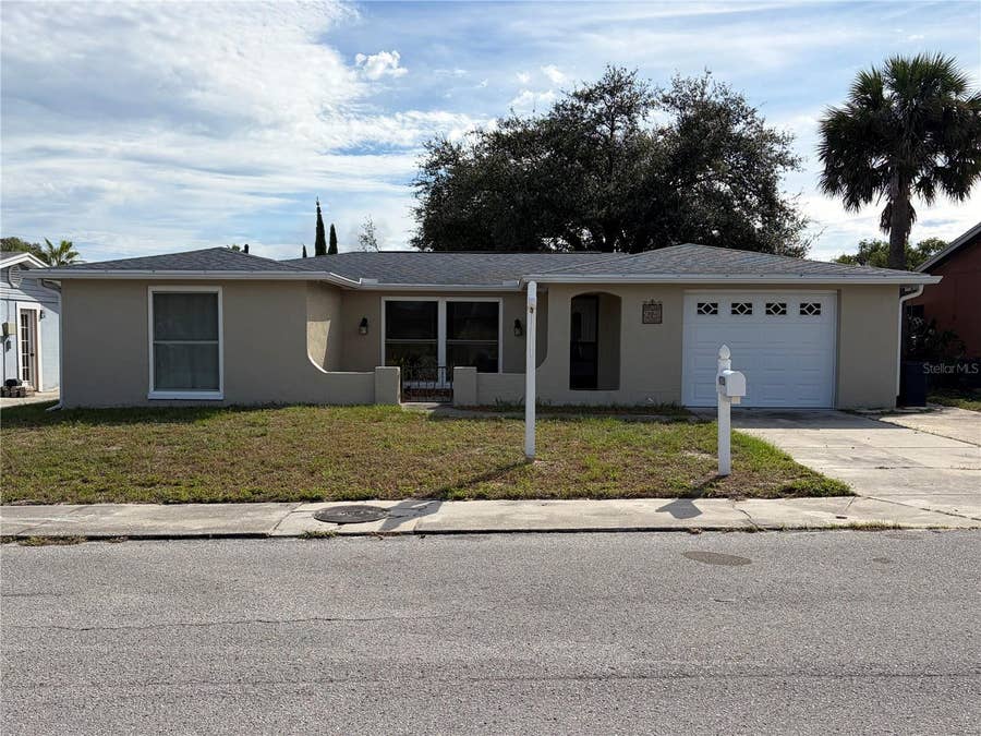 Property photo for 9720 GRAY FOX LANE, Port Richey, FL