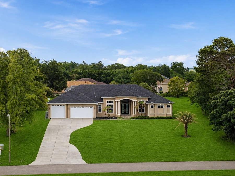 Property photo for 10112 SHORTLEAF COURT, Weeki Wachee, FL