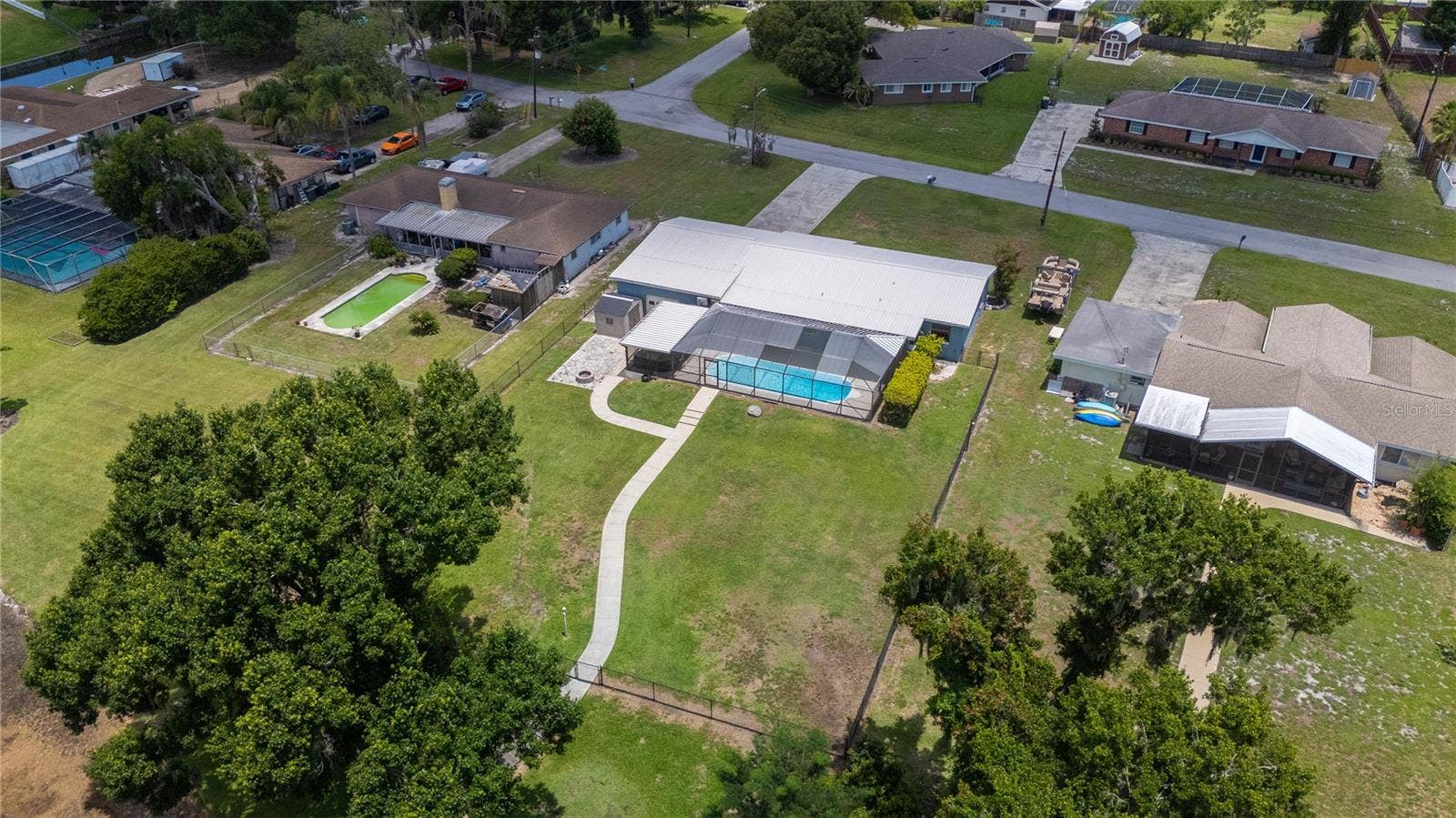 510 WINDERMERE DRIVE, Lakeland, FL 33809 510 WINDERMERE DRIVE, Lakeland, FL 33809