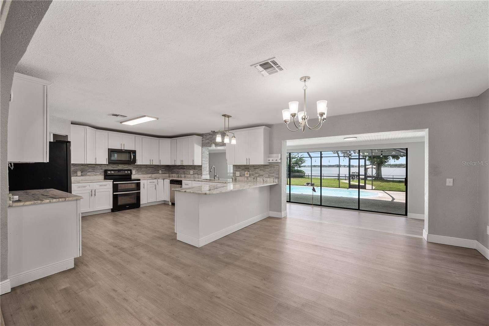 510 WINDERMERE DRIVE, Lakeland, FL 33809 510 WINDERMERE DRIVE, Lakeland, FL 33809