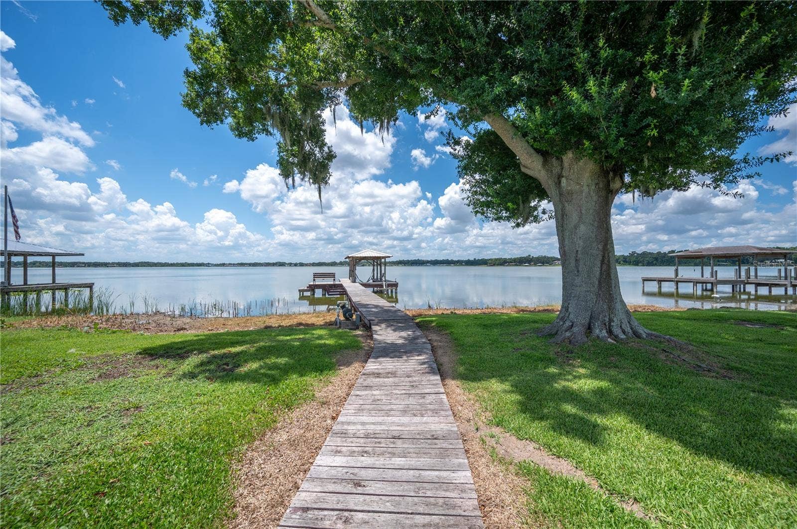510 WINDERMERE DRIVE, Lakeland, FL 33809 510 WINDERMERE DRIVE, Lakeland, FL 33809