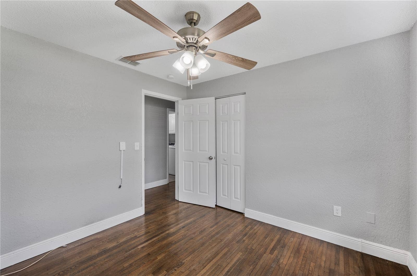 510 WINDERMERE DRIVE, Lakeland, FL 33809 510 WINDERMERE DRIVE, Lakeland, FL 33809