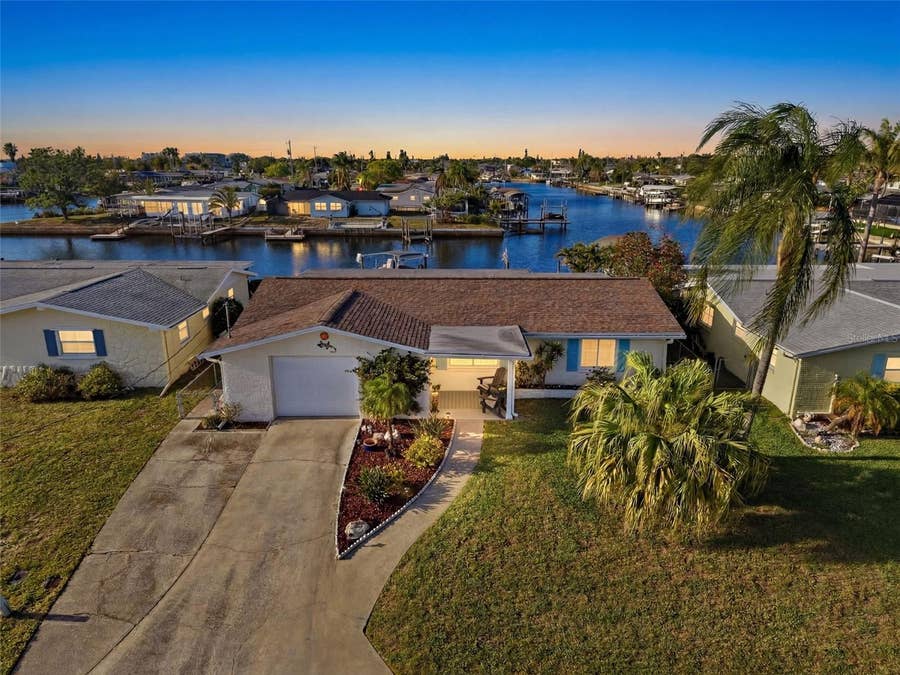 Property photo for 6521 LEESIDE ISLE, Hudson, FL