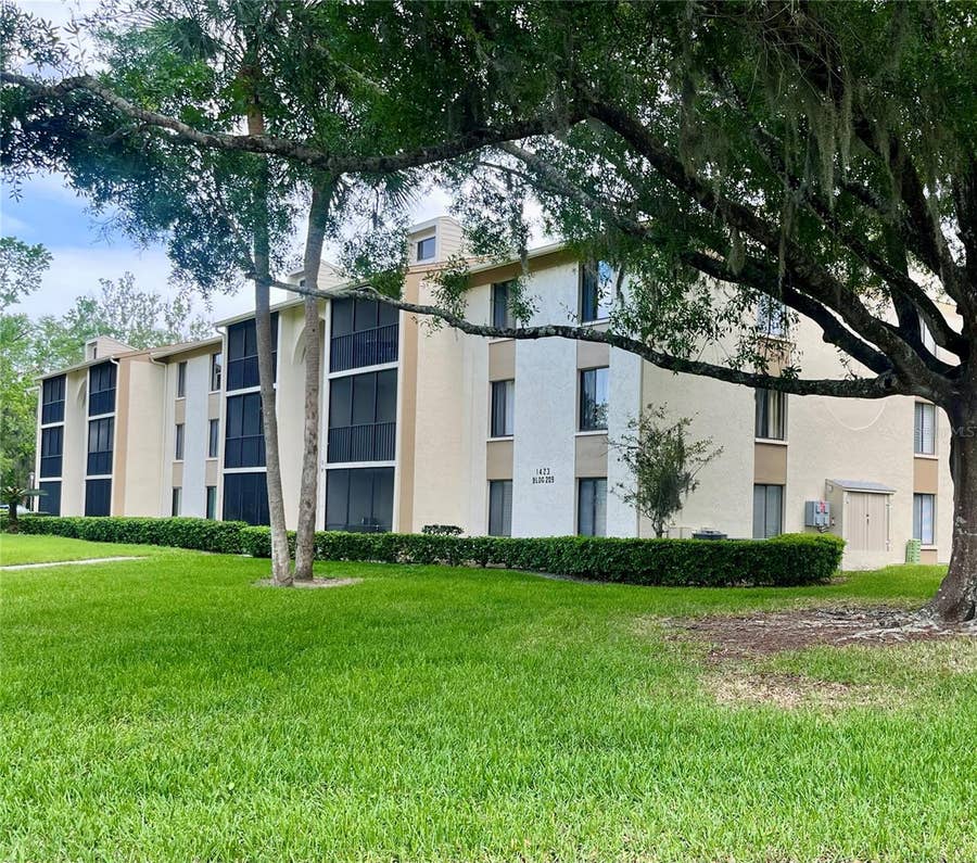 Property photo for 1423 PINE GLEN LANE, #H2, Tarpon Springs, FL