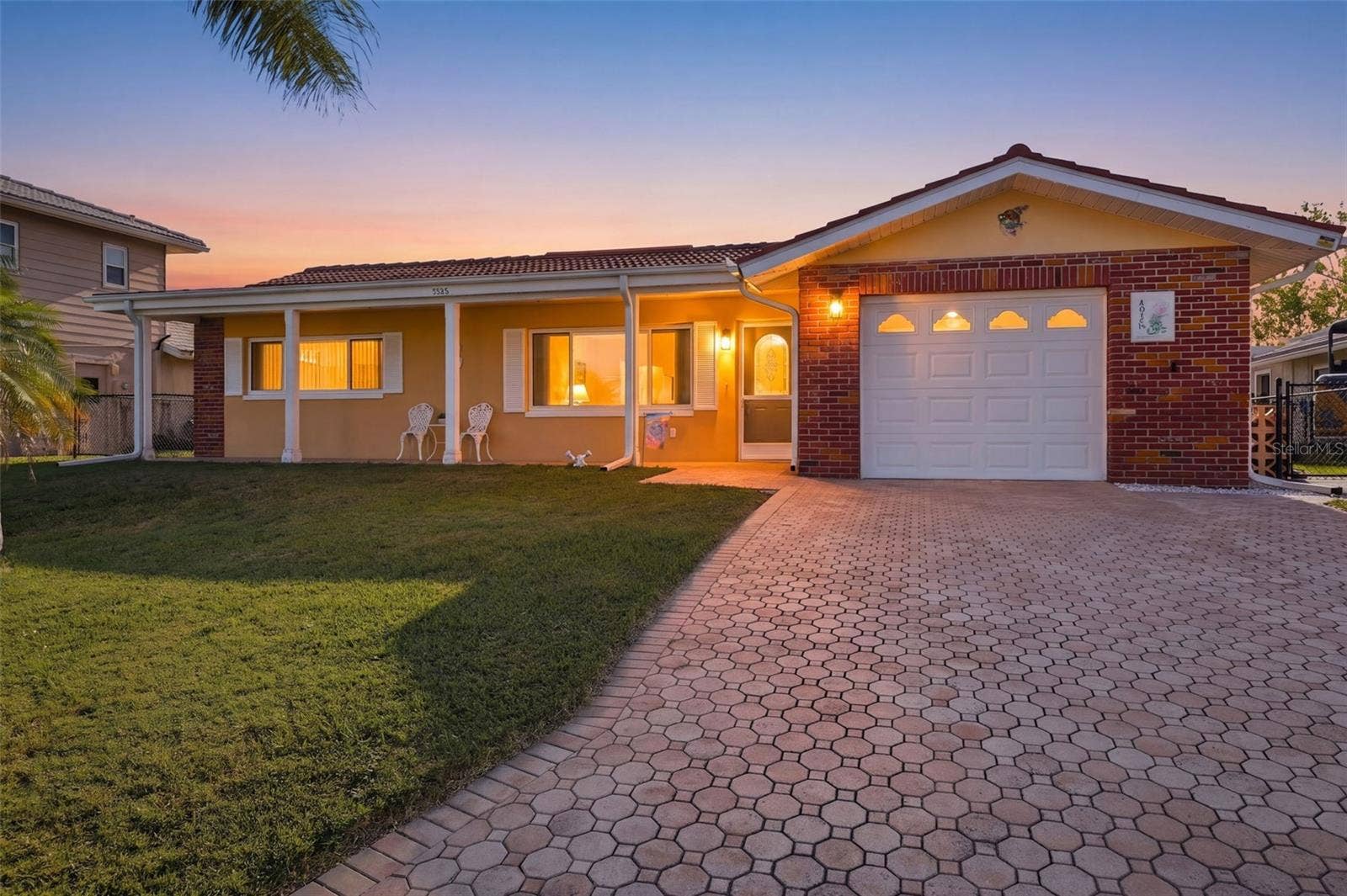 4926 FORECASTLE DRIVE, New Port Richey, FL 34652 4926 FORECASTLE DRIVE, New Port Richey, FL 34652