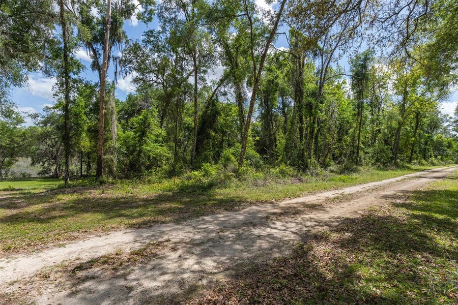 Property photo for 0 KENYON DRIVE, Webster, FL