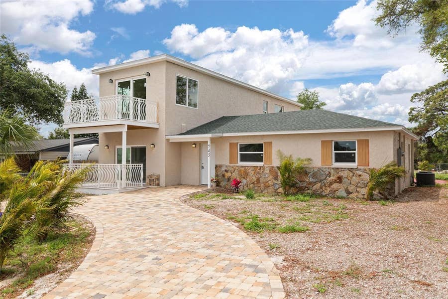 Property photo for 743 BAYSHORE DRIVE, Tarpon Springs, FL