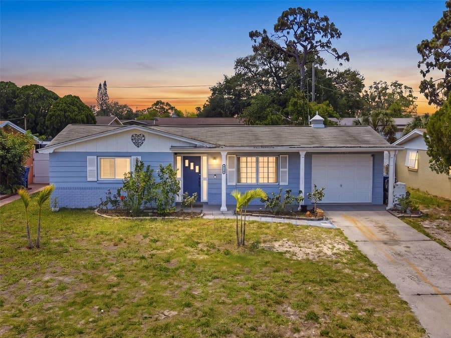 Property photo for 4130 CRESTFIELD AVENUE, Holiday, FL