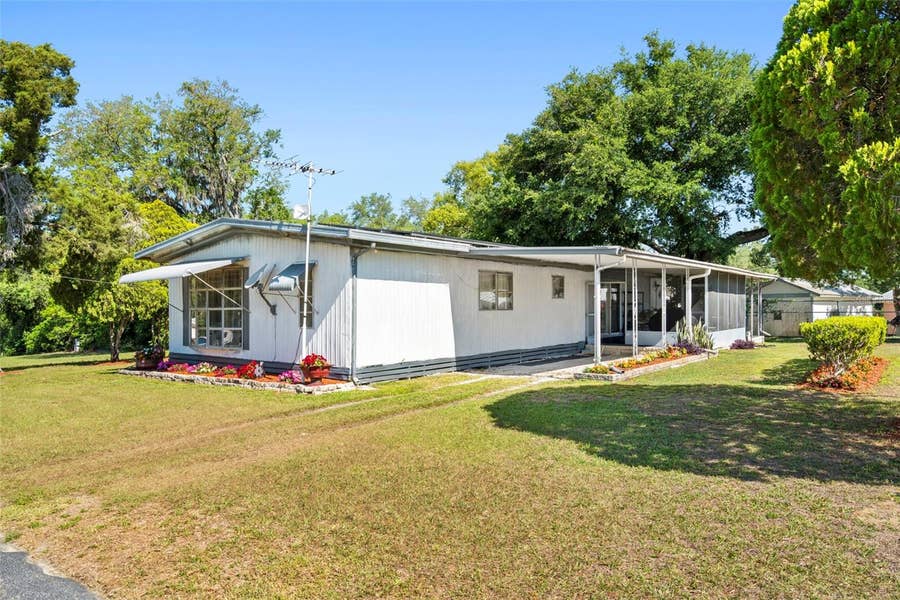 Property photo for 10220 WELLINGTON AVENUE, Dade City, FL
