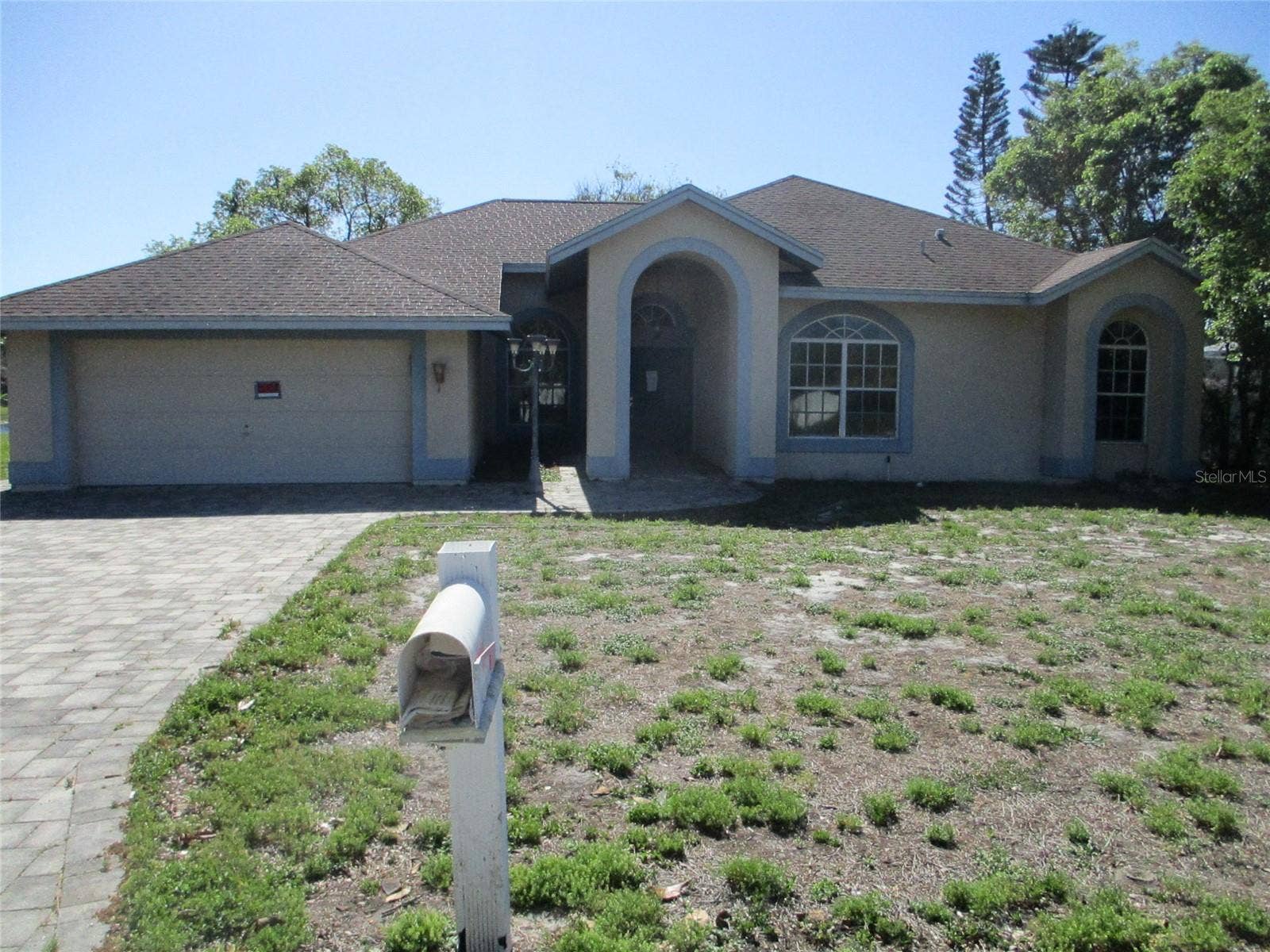 8904 PLANTERS LANE, New Port Richey, FL 34654 Front
