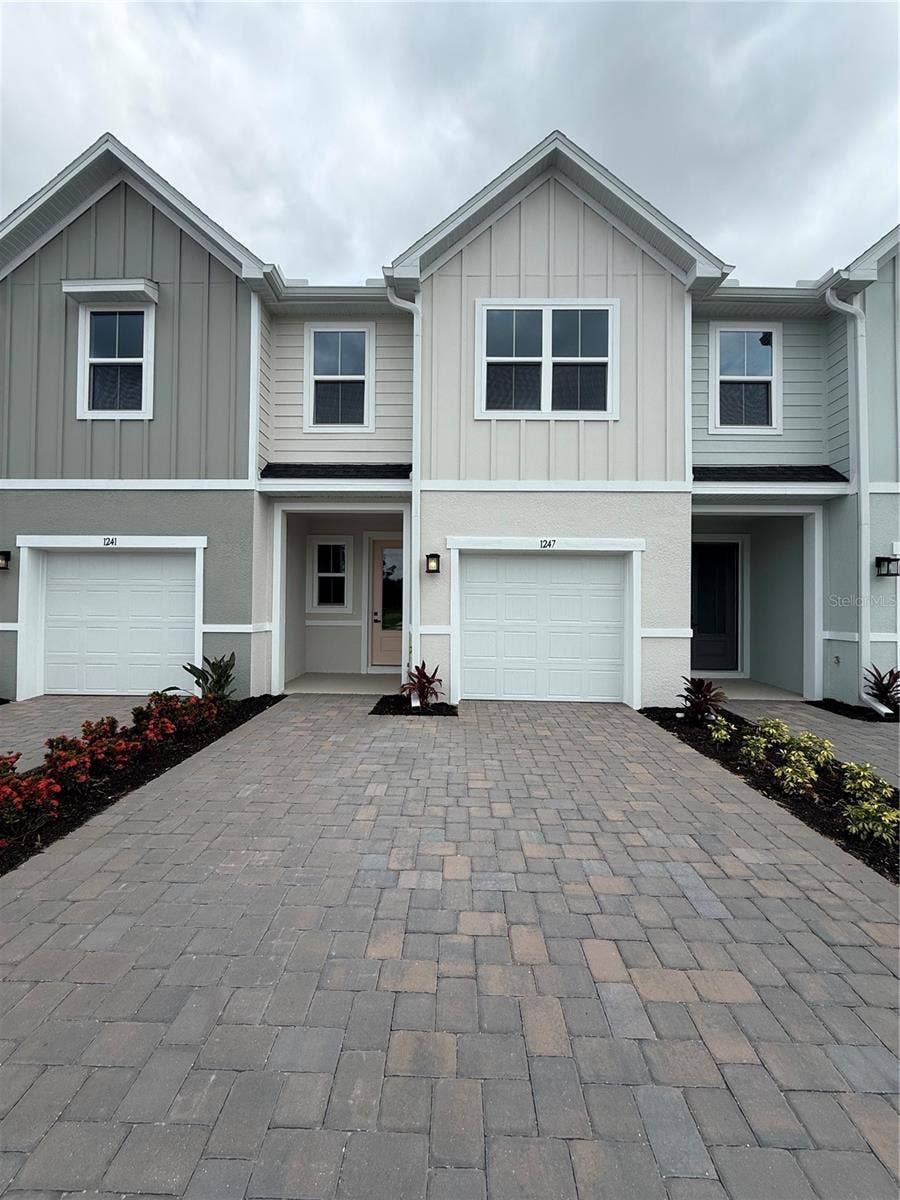 Property photo for 1247 PINEYWOOD FIELD DRIVE, Davenport, FL