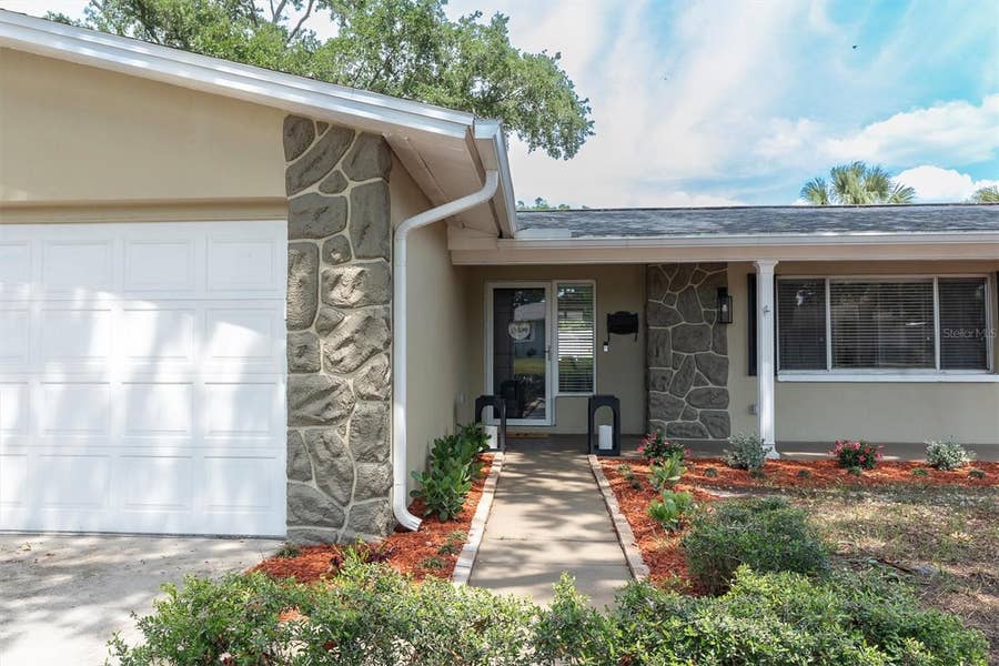 Property photo for 6860 14TH WAY S, St Petersburg, FL