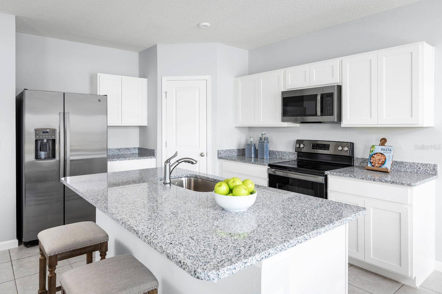 7682 SE 114TH STREET, Belleview, FL 34420 7682 SE 114TH STREET, Belleview, FL 34420
