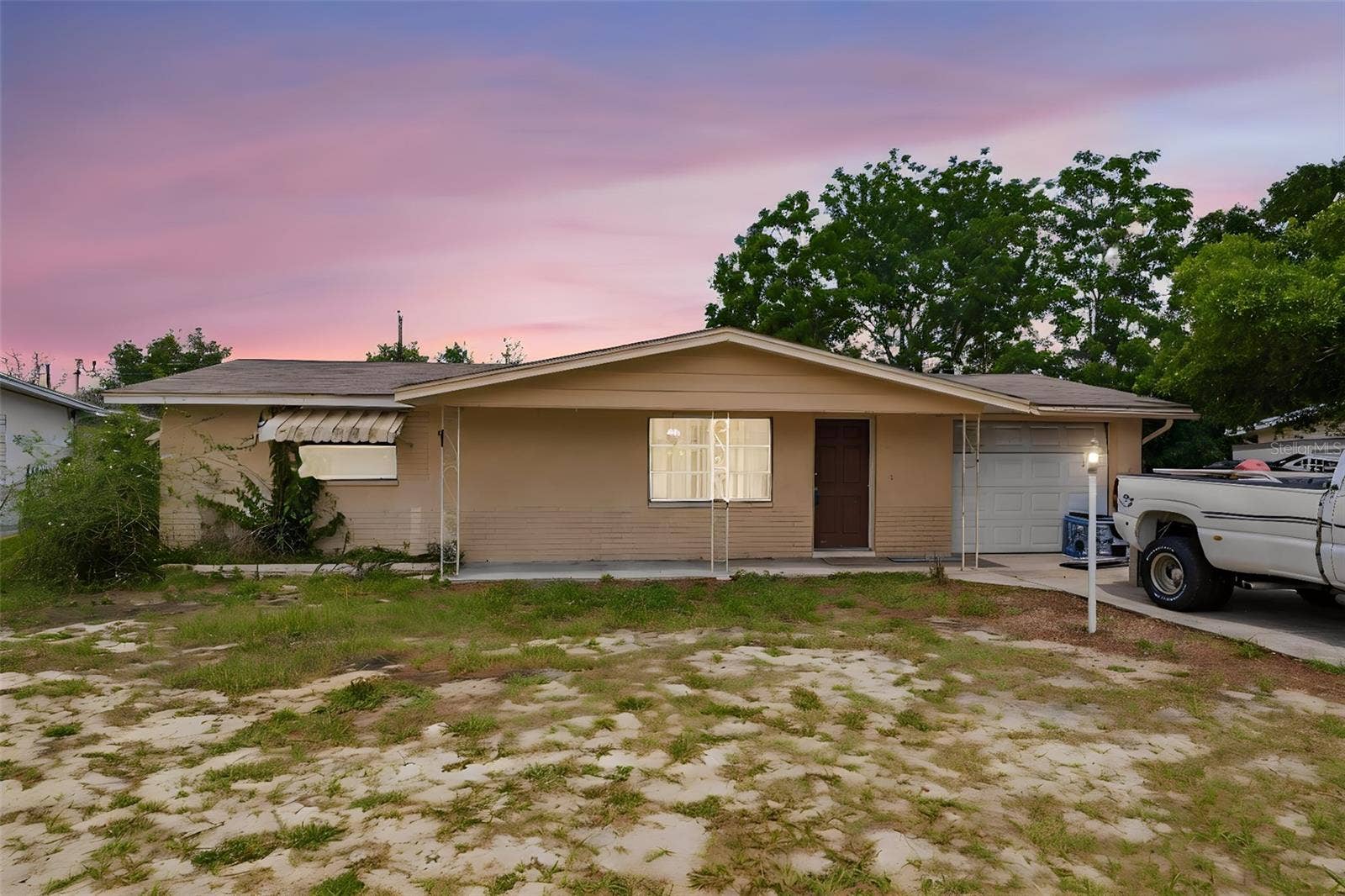 10 S JACKSON STREET, Beverly Hills, FL 34465 Twilight Enhanced