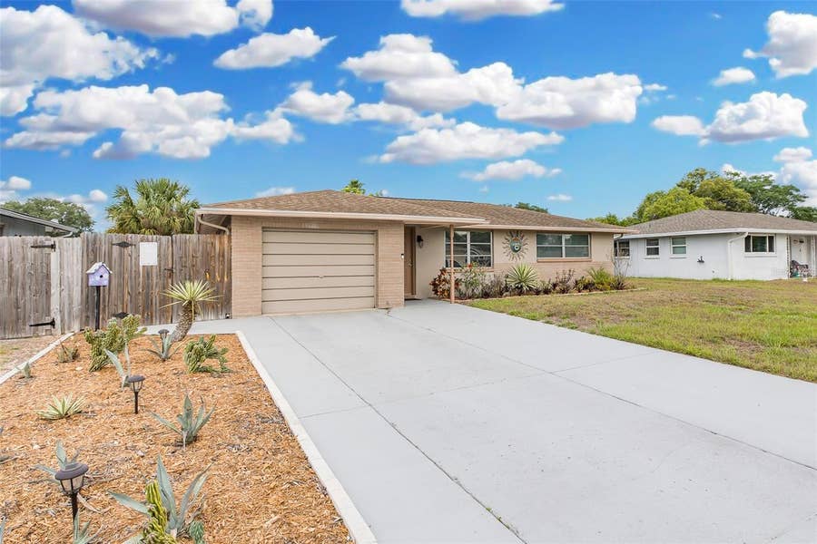 Property photo for 10117 GARDENIA LANE, Port Richey, FL