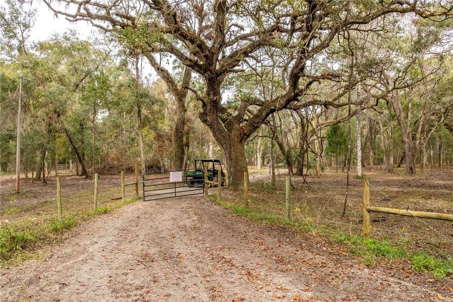Property photo for 24091 RICHBARN ROAD, Brooksville, FL