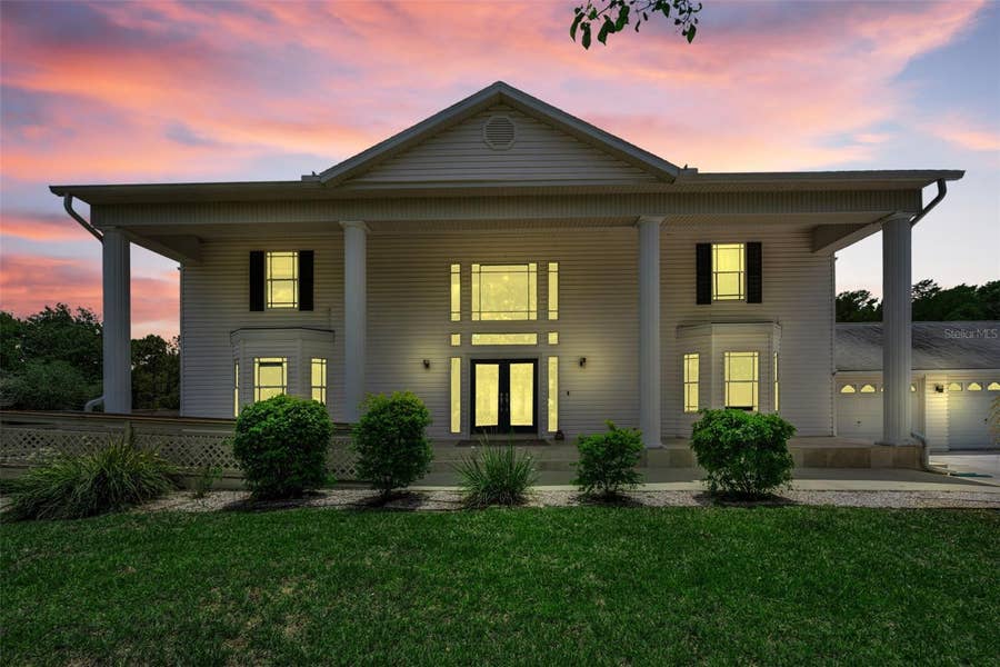 Property photo for 11046 LAKEVIEW DRIVE, New Port Richey, FL