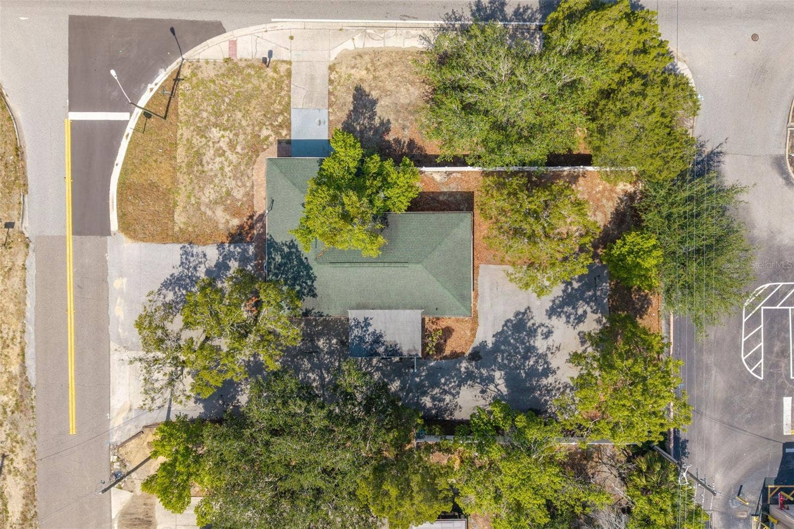 1492 MARINER BOULEVARD, Spring Hill, FL 34609 1492 MARINER BOULEVARD, Spring Hill, FL 34609