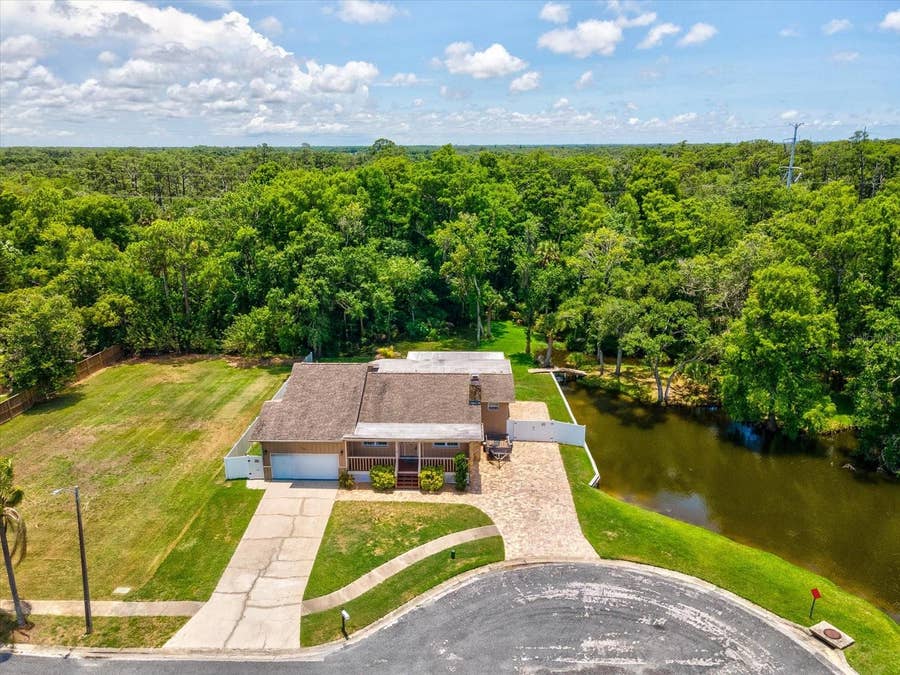 Property photo for 5904 SPRINGRUN COURT, Holiday, FL