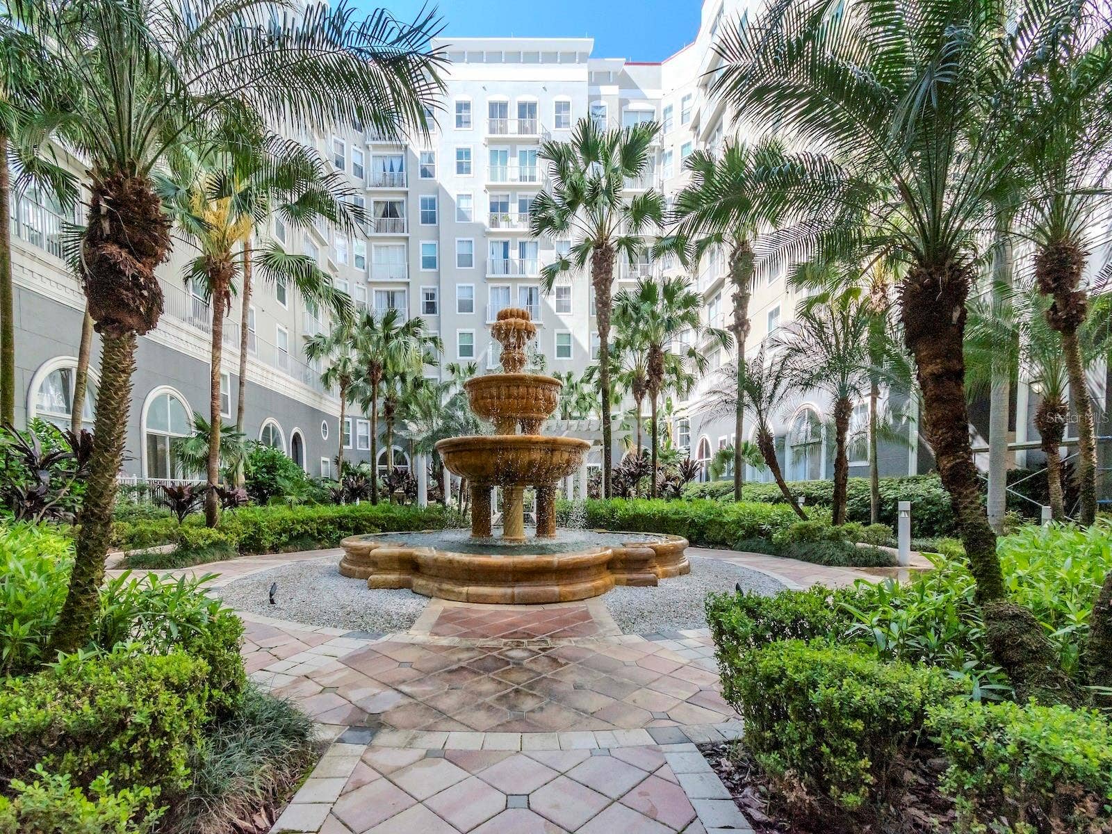 700 S HARBOUR ISLAND BOULEVARD, #536, Tampa, FL 33602 Courtyard Fountain