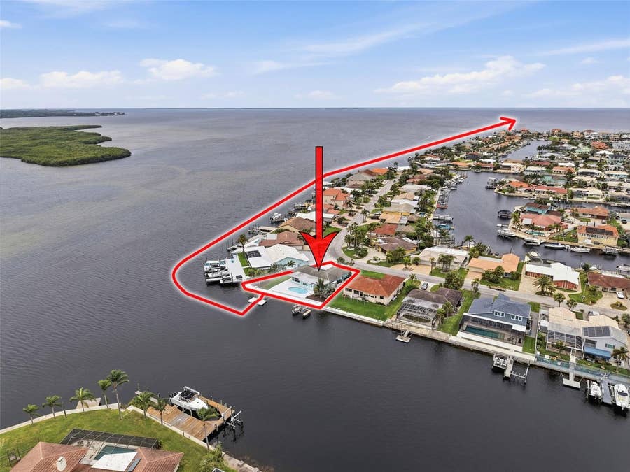 Property photo for 4956 GALLEON COURT, New Port Richey, FL