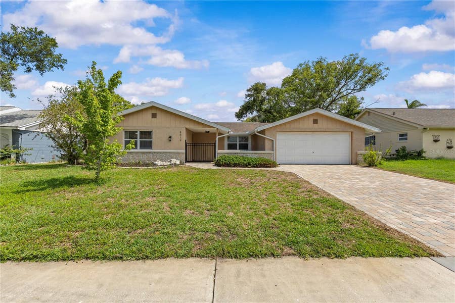 Property photo for 8519 ARROWHEAD DRIVE, Hudson, FL