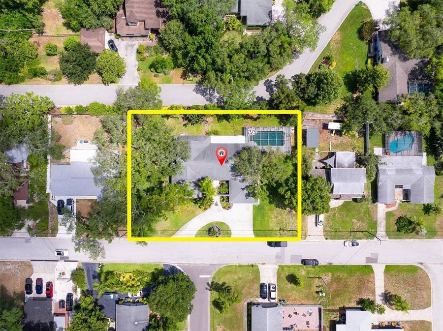 Property photo for 1350 FAIRWAY DRIVE, Dunedin, FL