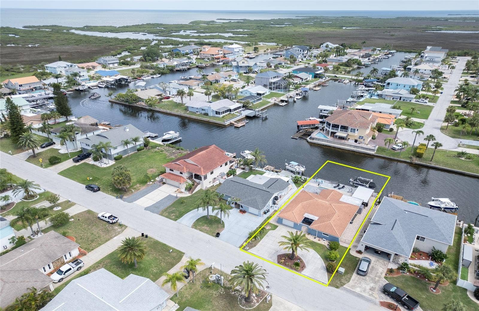 7039 SOUTHWIND DRIVE, Hudson, FL 34667 7039 SOUTHWIND DRIVE, Hudson, FL 34667