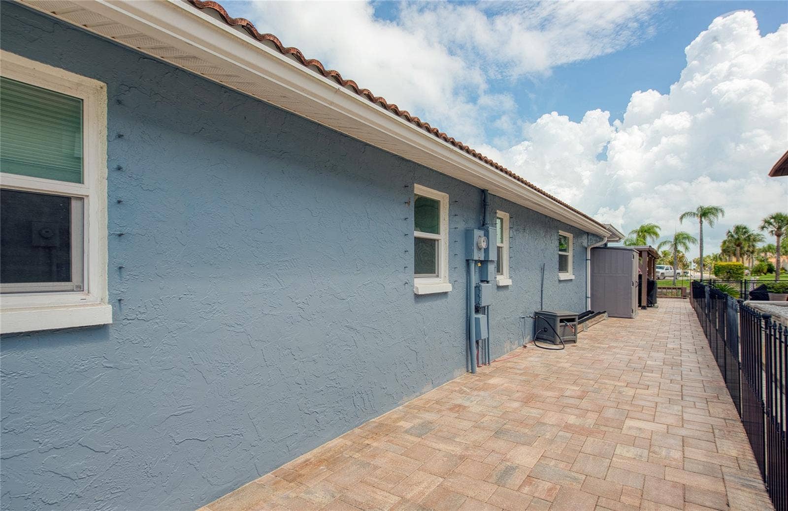 7039 SOUTHWIND DRIVE, Hudson, FL 34667 7039 SOUTHWIND DRIVE, Hudson, FL 34667