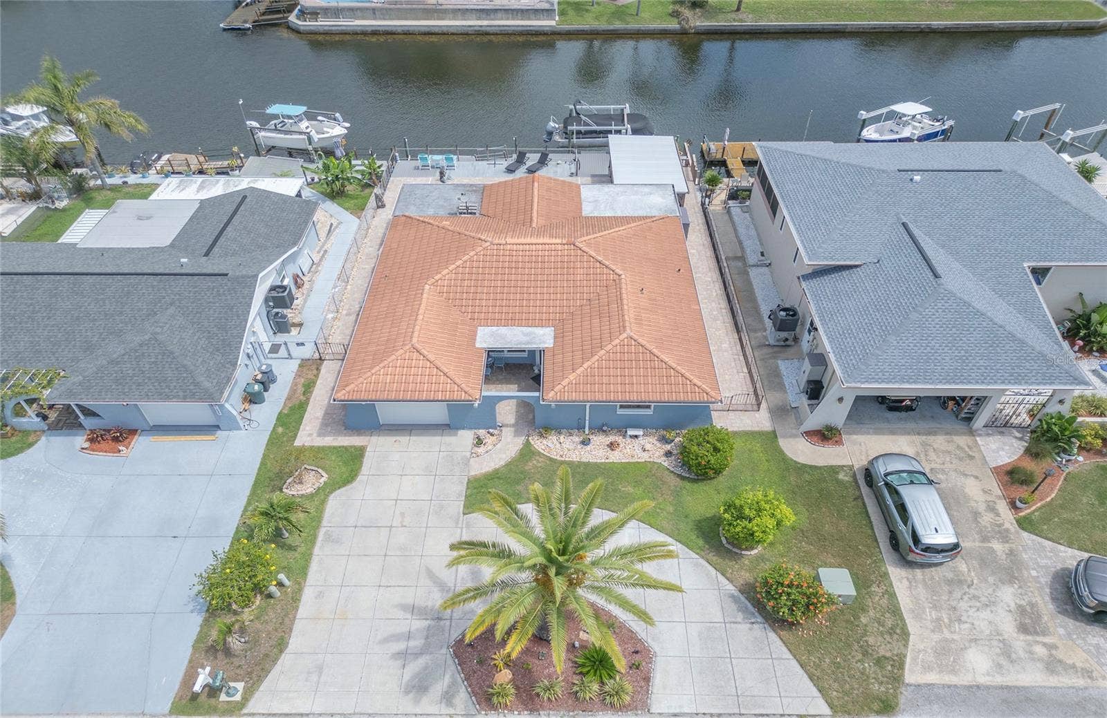 7039 SOUTHWIND DRIVE, Hudson, FL 34667 7039 SOUTHWIND DRIVE, Hudson, FL 34667