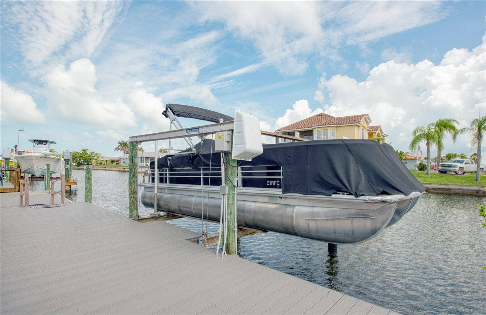 7039 SOUTHWIND DRIVE, Hudson, FL 34667 7039 SOUTHWIND DRIVE, Hudson, FL 34667