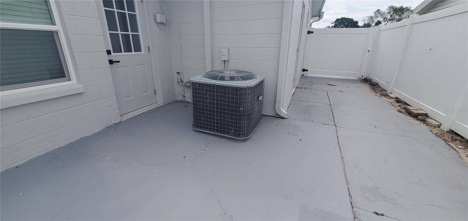 3611 SHERYL HILL DRIVE, Holiday, FL 34691 3611 SHERYL HILL DRIVE, Holiday, FL 34691