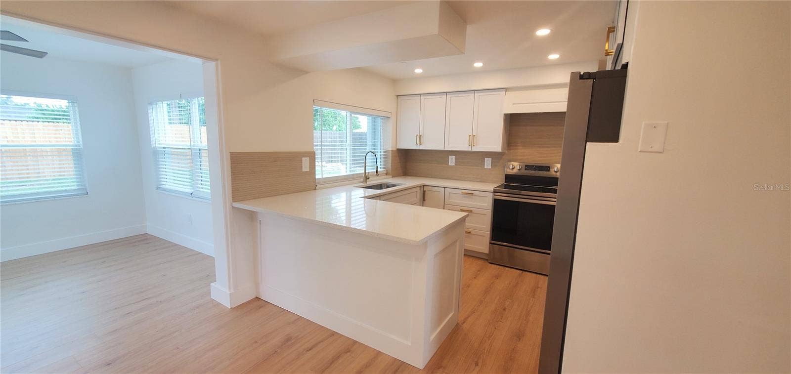 3611 SHERYL HILL DRIVE, Holiday, FL 34691 3611 SHERYL HILL DRIVE, Holiday, FL 34691