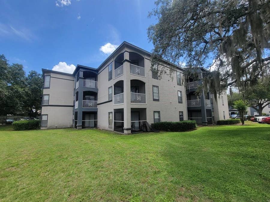 Property photo for 8413 LUCUYA WAY, #306, Temple Terrace, FL