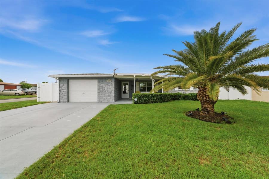 Property photo for 4005 IRONWARE DRIVE, Holiday, FL