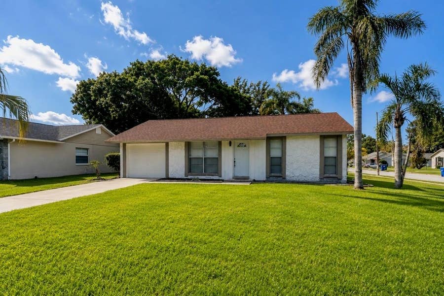 Property photo for 7020 WENTWORTH WAY, New Port Richey, FL