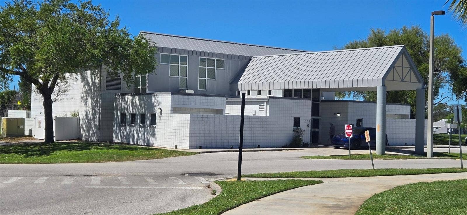 5904 ELM STREET, New Port Richey, FL 34652 5904 ELM STREET, New Port Richey, FL 34652