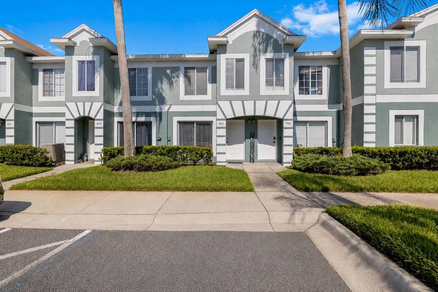 Property photo for 1907 FLUORSHIRE DRIVE, Brandon, FL