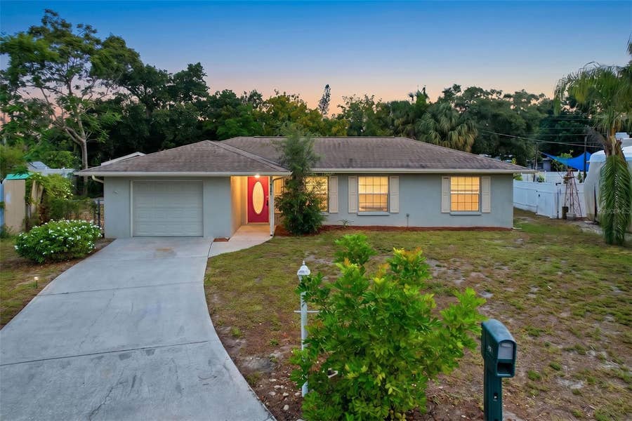 Property photo for 3019 40TH AVENUE W, Bradenton, FL