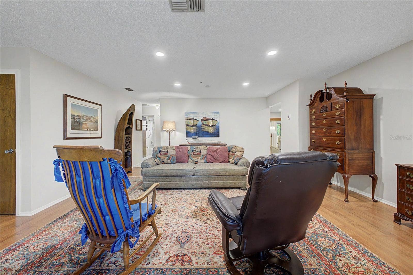 8270 SYCAMORE DRIVE, New Port Richey, FL 34654 8270 SYCAMORE DRIVE, New Port Richey, FL 34654