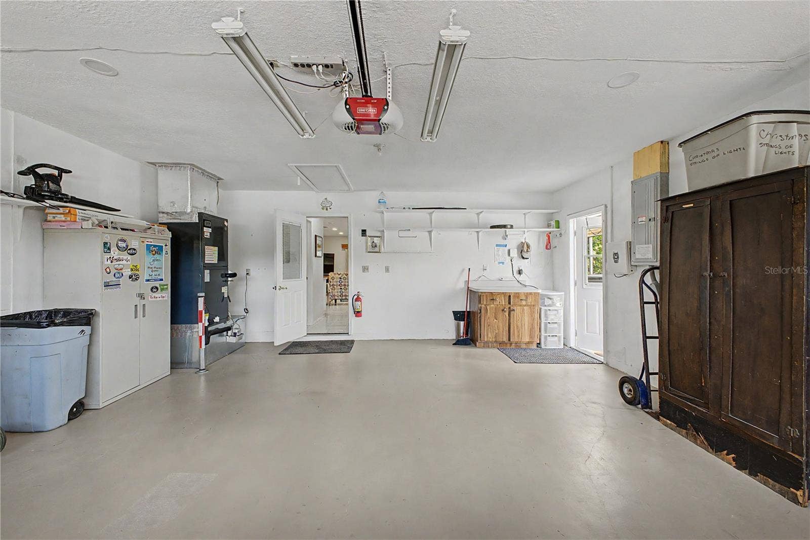 8270 SYCAMORE DRIVE, New Port Richey, FL 34654 8270 SYCAMORE DRIVE, New Port Richey, FL 34654