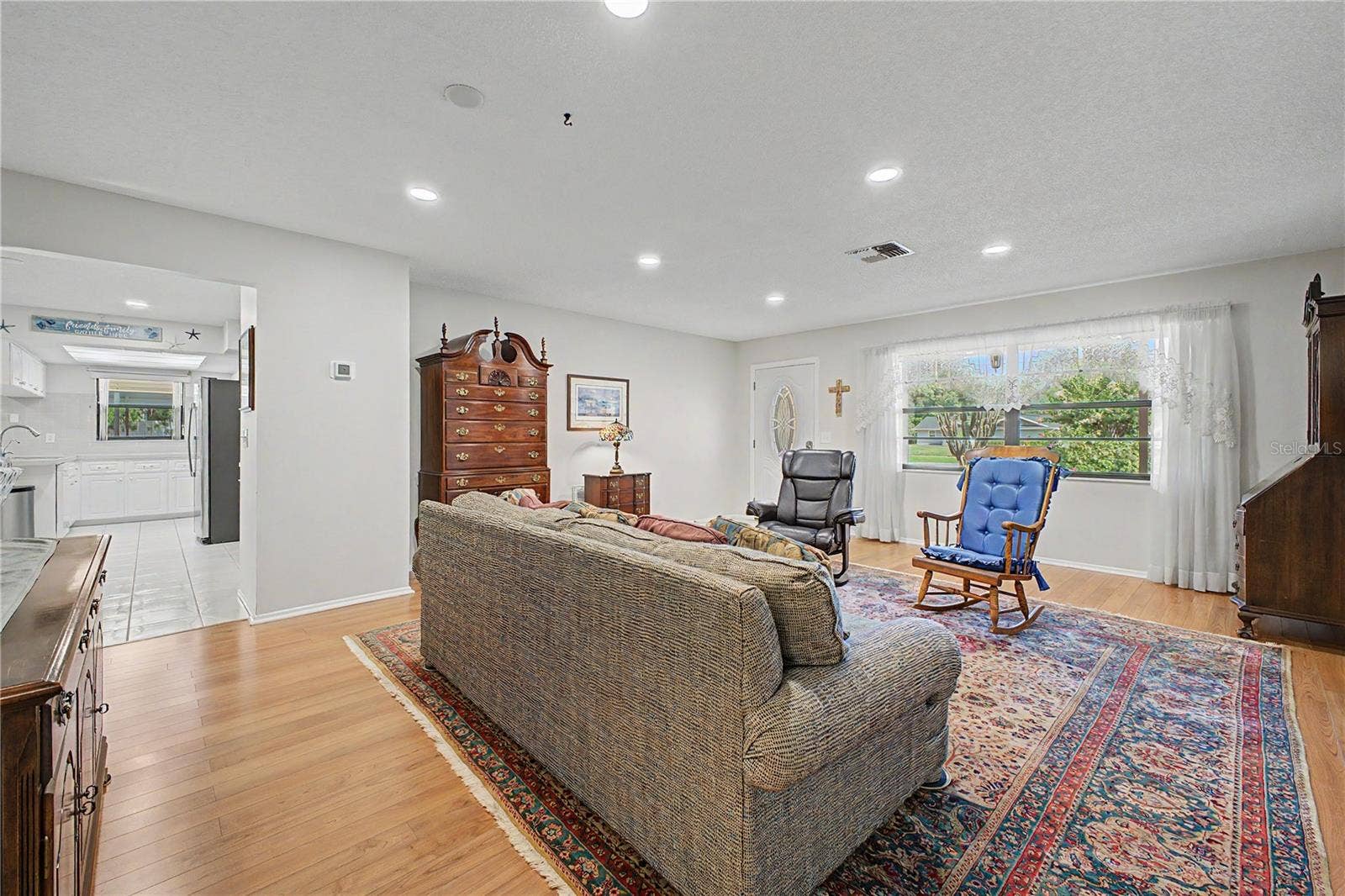 8270 SYCAMORE DRIVE, New Port Richey, FL 34654 8270 SYCAMORE DRIVE, New Port Richey, FL 34654