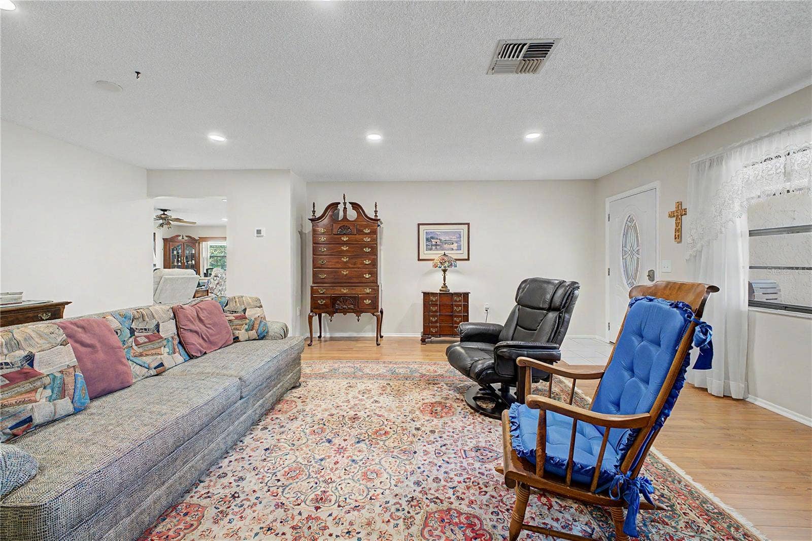 8270 SYCAMORE DRIVE, New Port Richey, FL 34654 8270 SYCAMORE DRIVE, New Port Richey, FL 34654