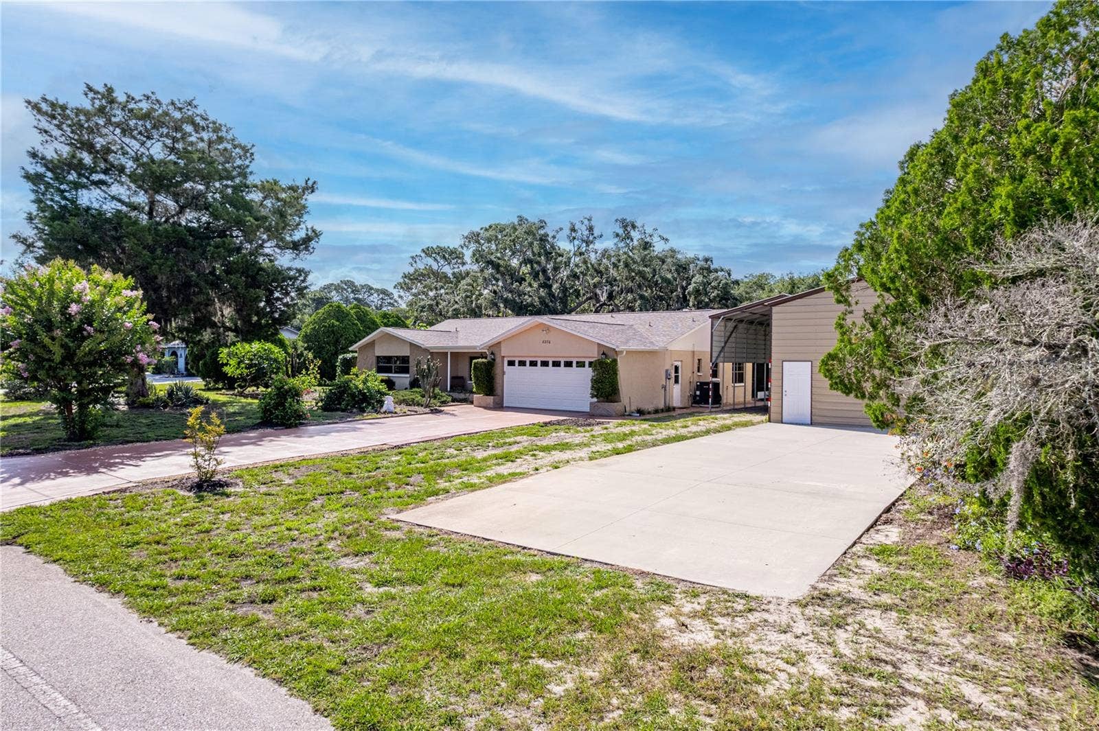 8270 SYCAMORE DRIVE, New Port Richey, FL 34654 8270 SYCAMORE DRIVE, New Port Richey, FL 34654
