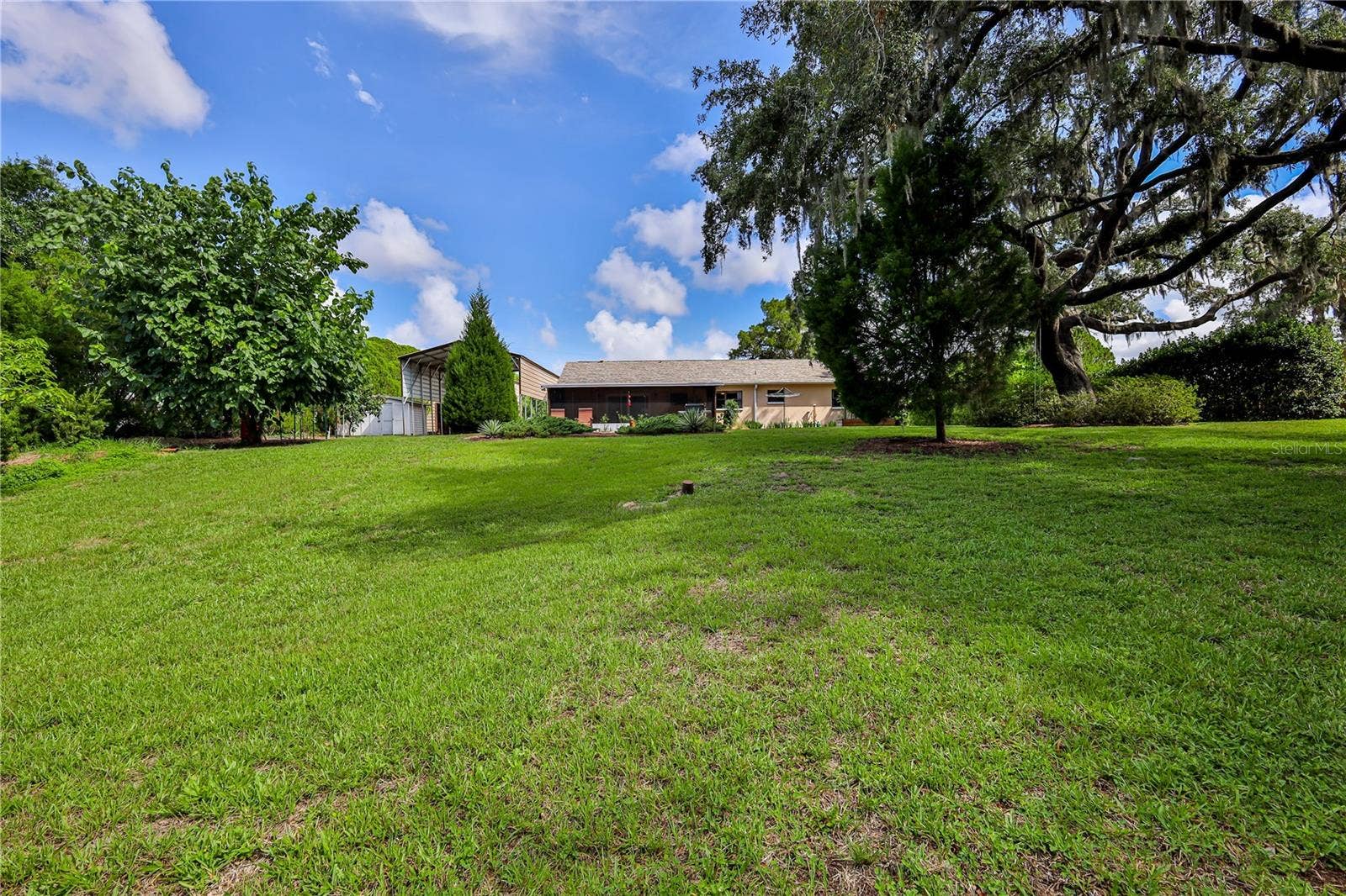 8270 SYCAMORE DRIVE, New Port Richey, FL 34654 8270 SYCAMORE DRIVE, New Port Richey, FL 34654