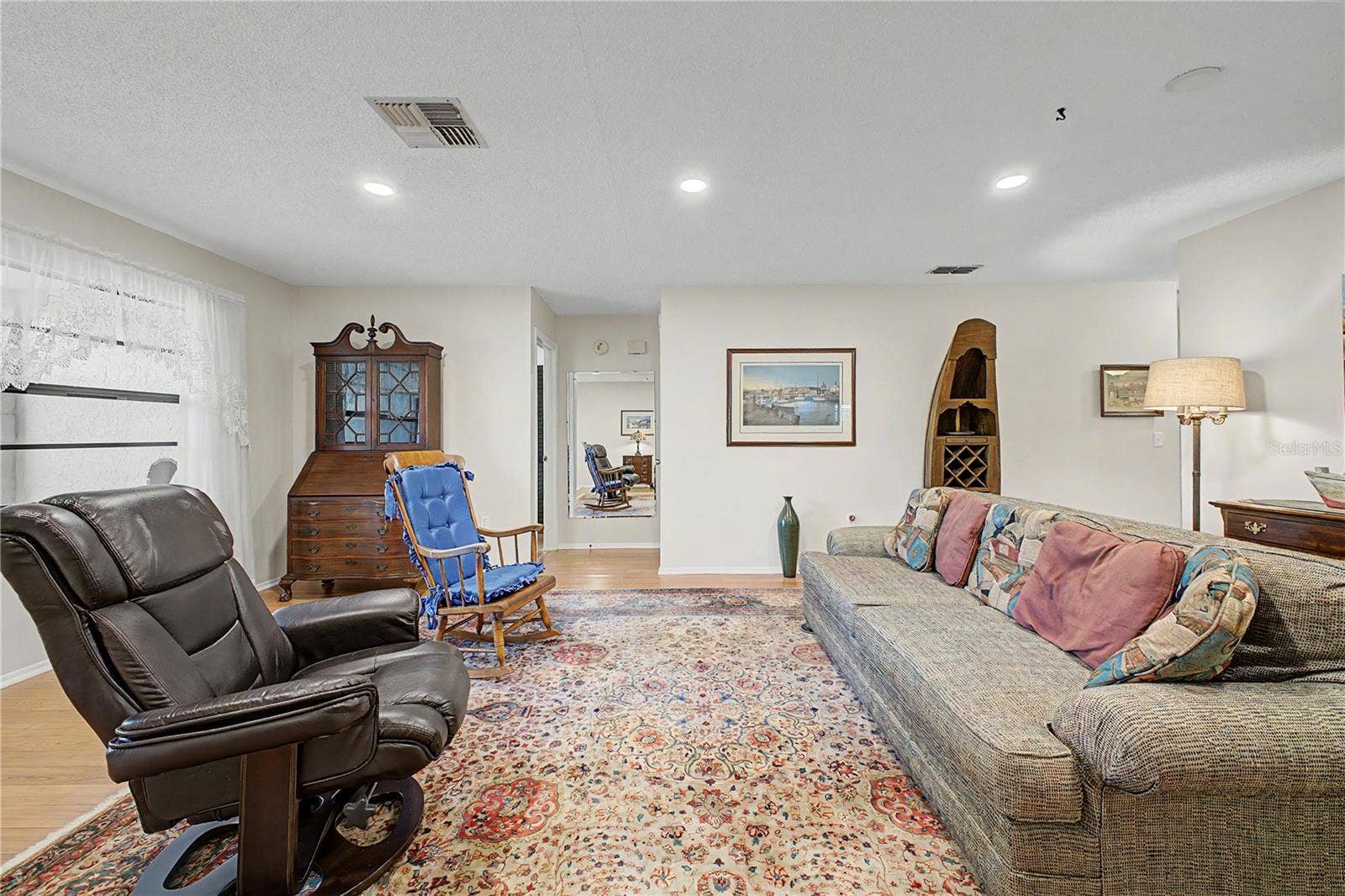8270 SYCAMORE DRIVE, New Port Richey, FL 34654 8270 SYCAMORE DRIVE, New Port Richey, FL 34654