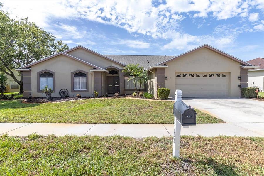 Property photo for 8303 CORAL CREEK LOOP, Hudson, FL