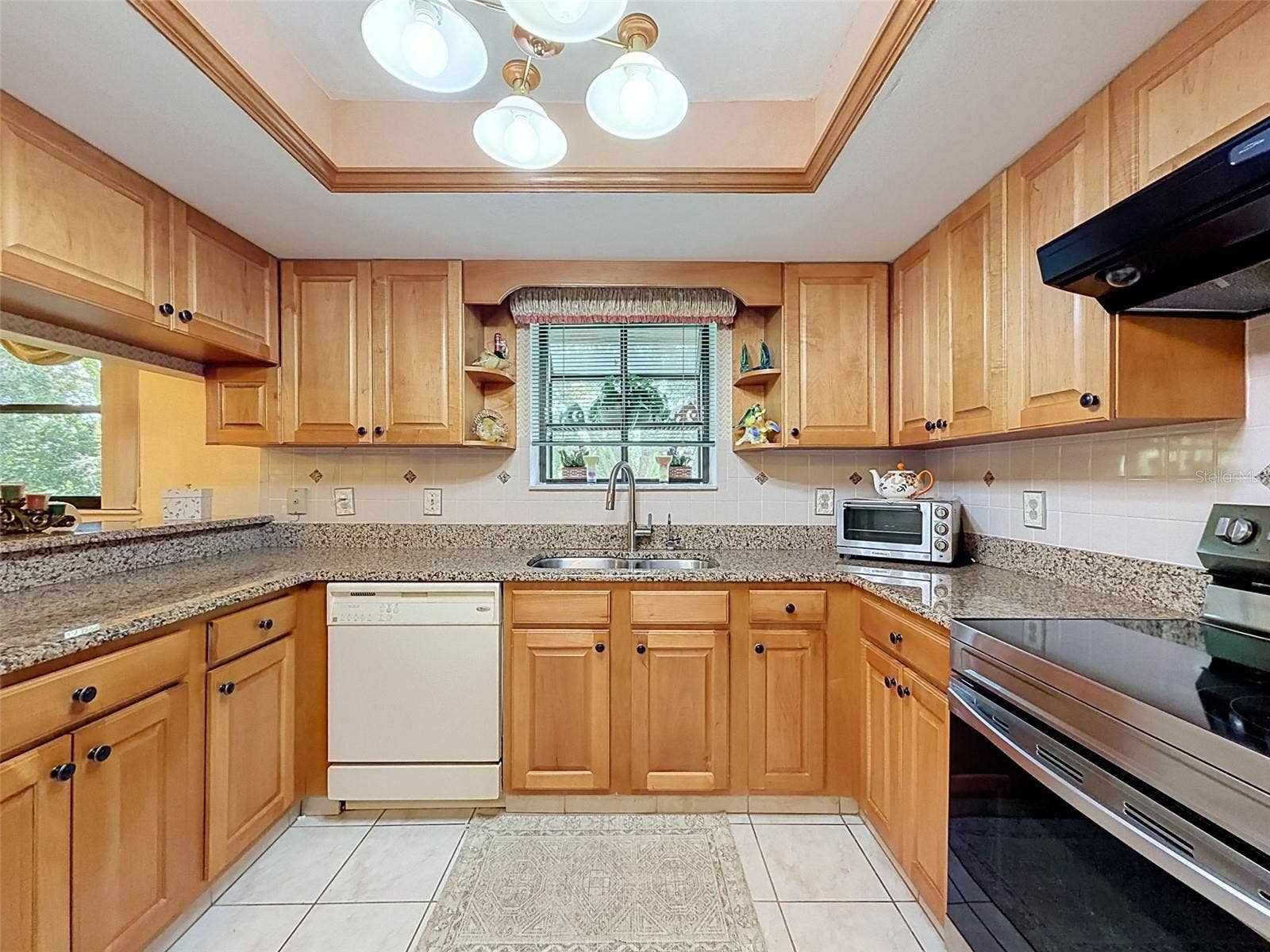 1309 HAMMOCK PINE BOULEVARD, #1309, Clearwater, FL 33761 Kitchen