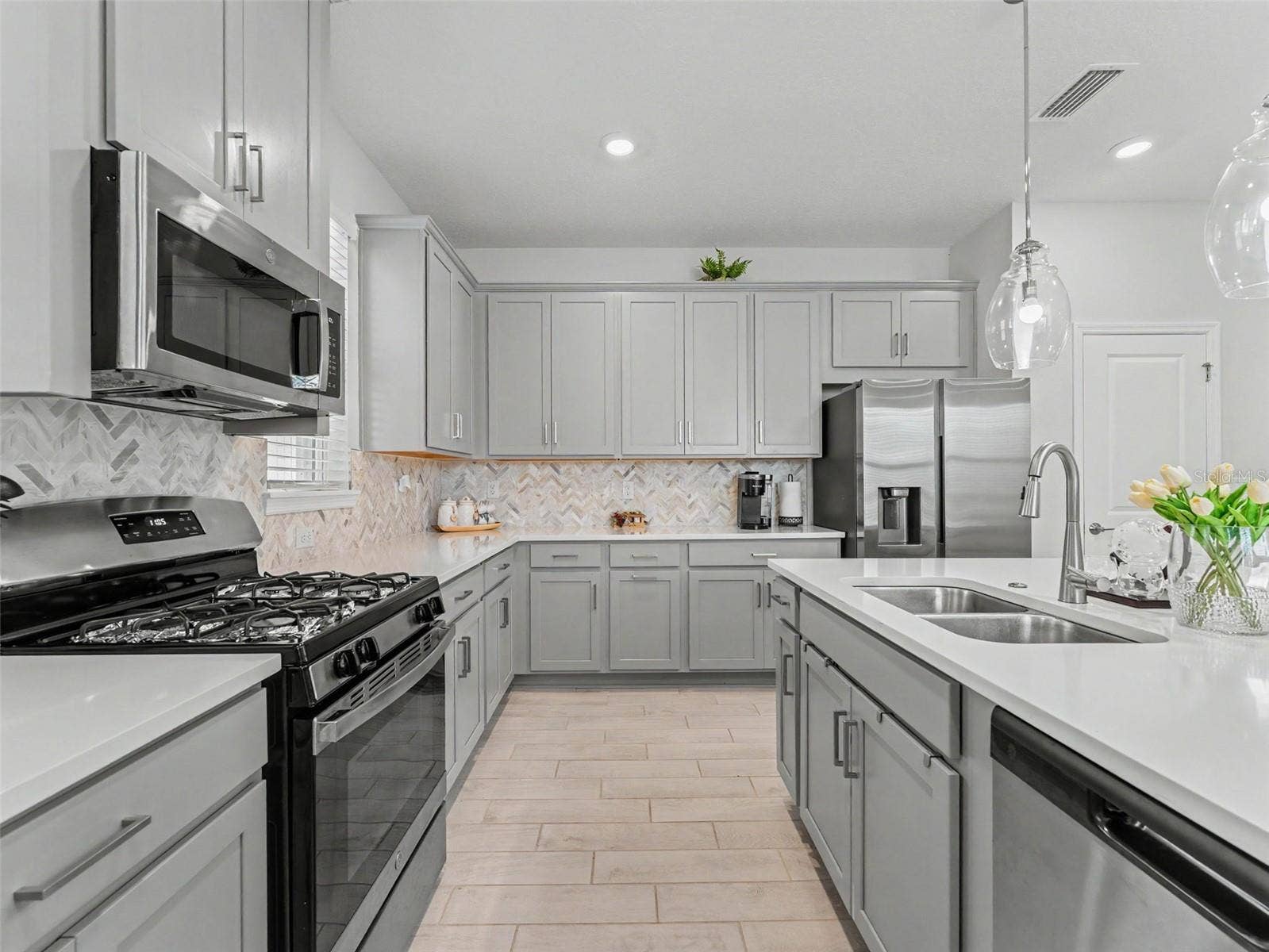 13631 RANGELAND BOULEVARD, Odessa, FL 33556 13631 RANGELAND BOULEVARD, Odessa, FL 33556