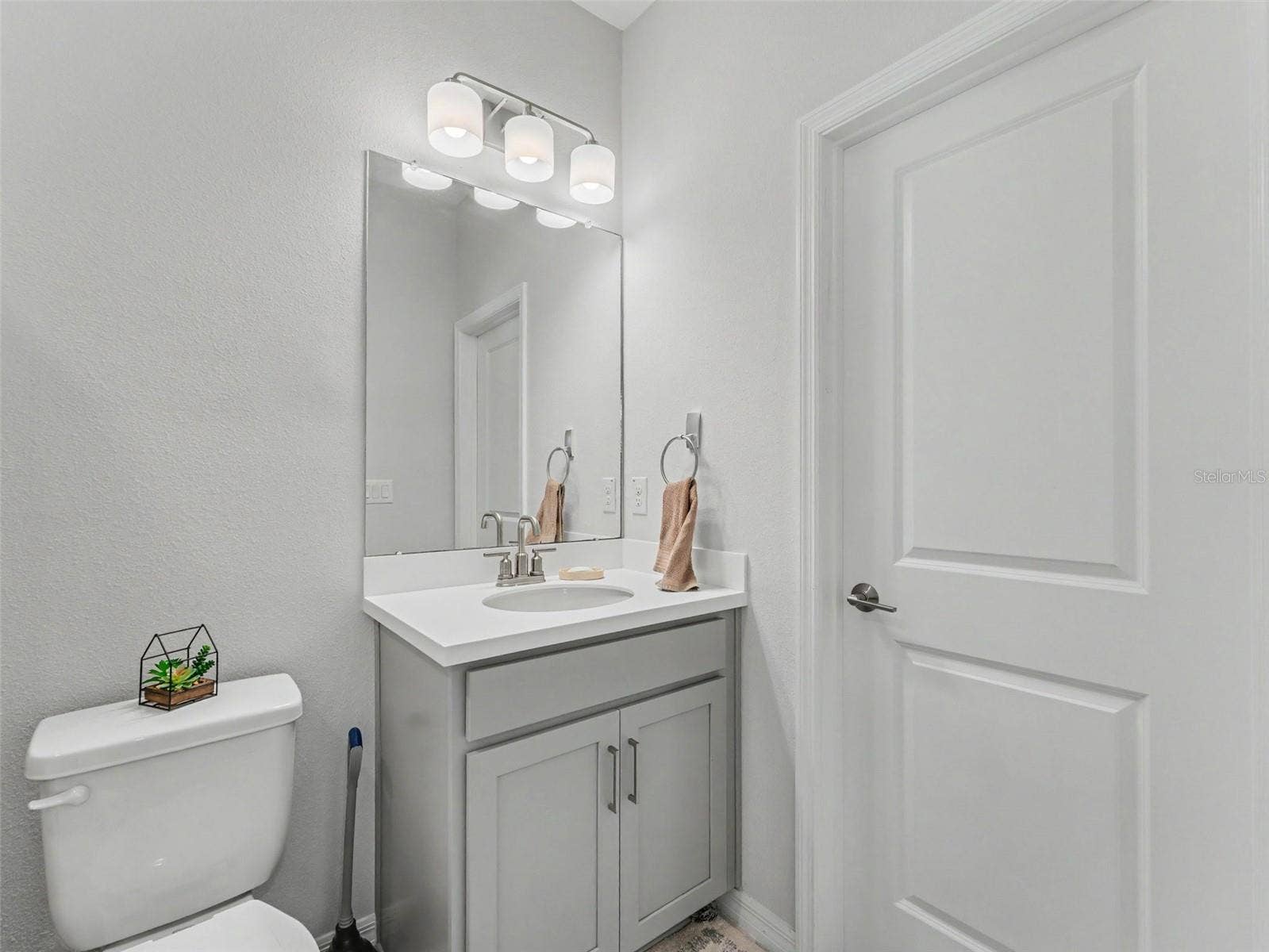 13631 RANGELAND BOULEVARD, Odessa, FL 33556 13631 RANGELAND BOULEVARD, Odessa, FL 33556